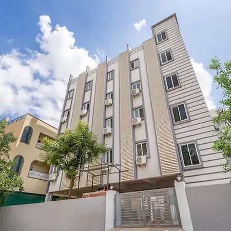 Living Homes Azura- Gachibowli, Near Dps Gachibowli, Хидерабад Екстериор снимка