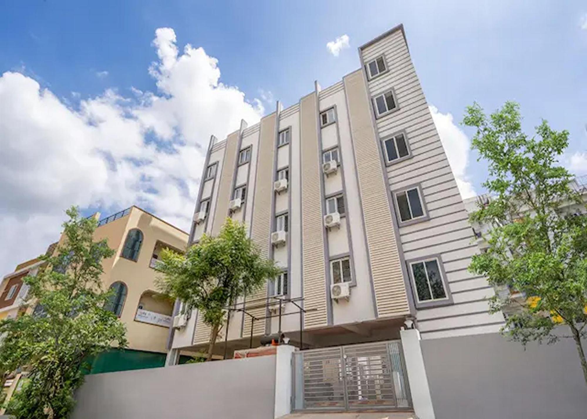 Living Homes Azura- Gachibowli, Near Dps Gachibowli, Хидерабад Екстериор снимка